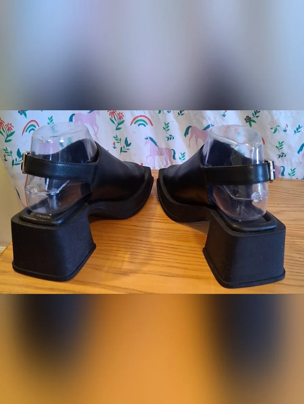 EUC Vagabond Hennie Black Leather Business Casual Platform Block Heel Shoe SZ 7